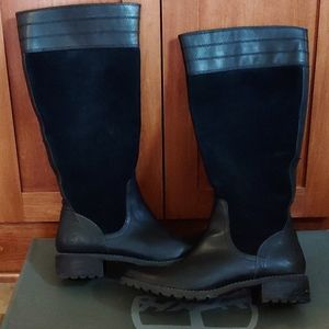 Leather and suede black boots